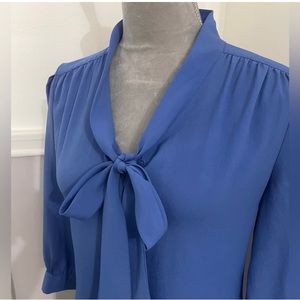 EVERLY. Blue blouse w/neck ties. 1/2 sleeves, elasticated. Stylish. Offi…
